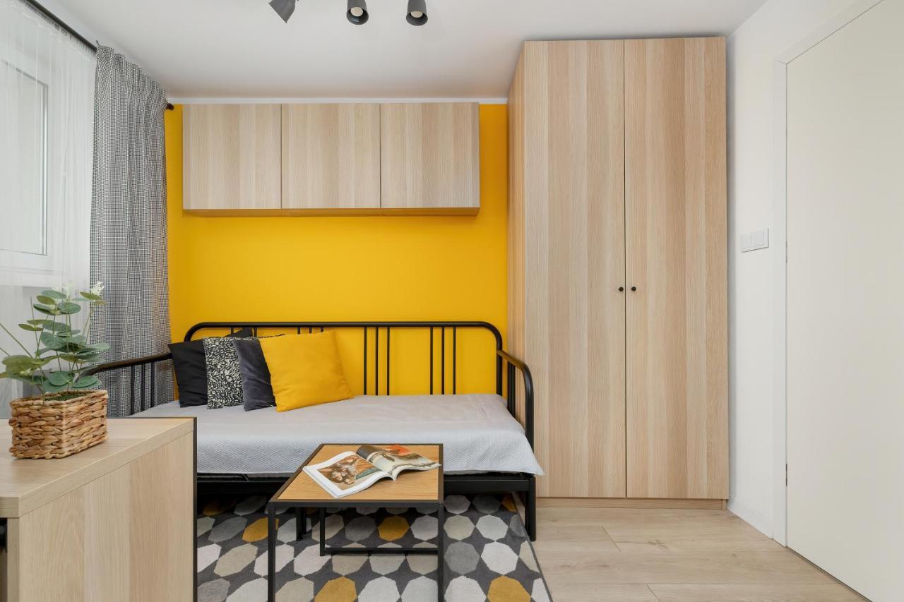 Modernly Arranged Apartments In Katowice By Noclegi Renters Extérieur photo